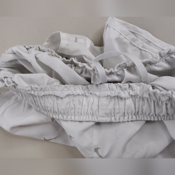 Nike Women's High-Rise Active Running Athletic Shorts - Picture 14 of 14